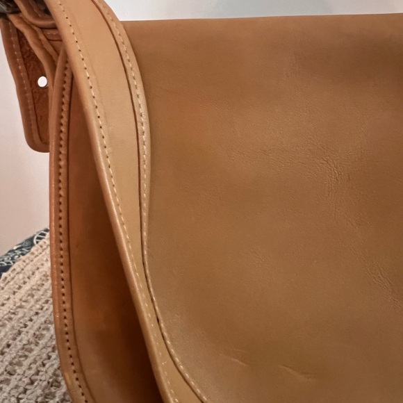 Tan Leather Saddle Bag Vintage coach - Picture 2 of 8